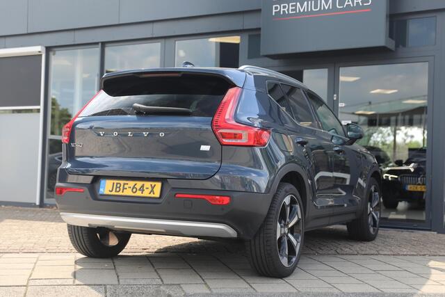 Volvo XC40 1.5 T5 Recharge Inscription | H&K | Schuif-dak | Kristallen pook | Verwarmbare voorruit