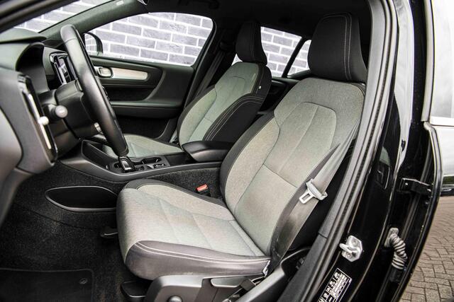Volvo XC40 1.5 T4 Recharge Inscription | Parkeer camera | Sensoren voor + achter | Trekhaak | Volvo On Call | Harman/Kardon | Navigatie |