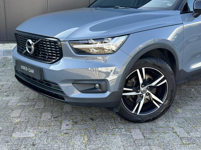 Volvo XC40 2.0 T4 R-Design harman kardon/ schuifdak/park assist/extra getint glas/ voorruitverwarming