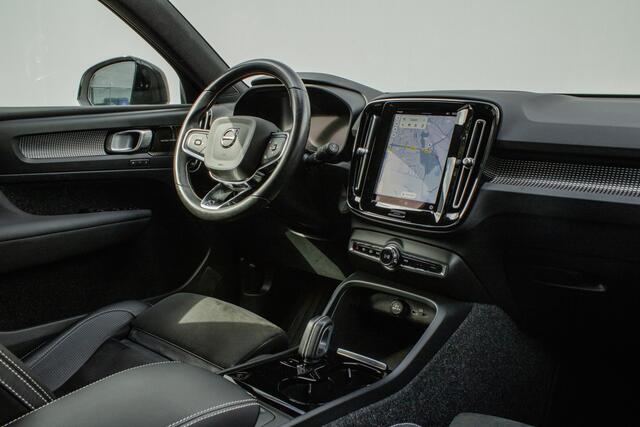 Volvo XC40 Recharge P8 AWD R-Design Trekhaak/ Panoramadak/ Harman-Kardon/ Stuur-stoelverwarming/ 360 Camera/ Carplay/ Adapt. cruise/ Dab