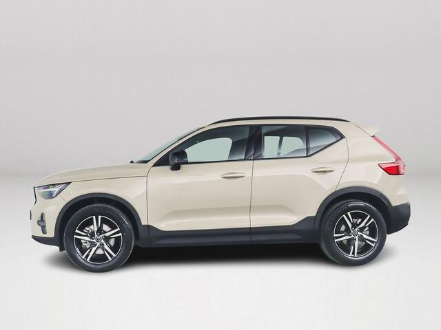 Volvo XC40 B4 Plus Dark Parkeercamera | Stoel- en Stuurverwarming | Harman Kardon | Trekhaak