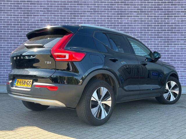 Volvo XC40 1.5 T5 Twin Engine Momentum Pro | Panorama dak | Harman & Kardon | Stuur/stuurverwarming | Adaptieve cruise control | Blis |