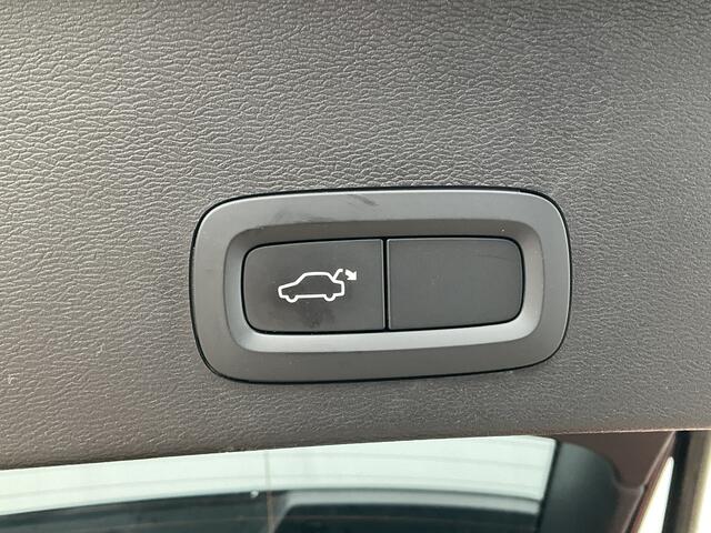 Volvo XC40 1.5 T5 PHEV Twin Engine Inscription Harman/Kardon Leder Led Carplay NL-Auto!