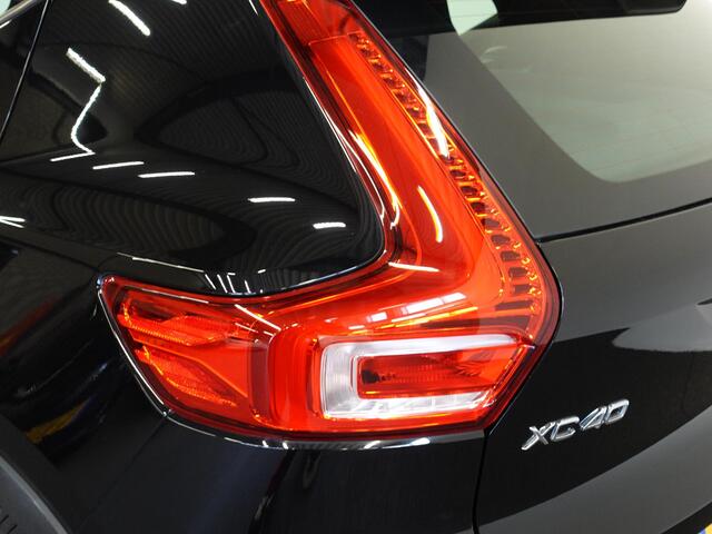 Volvo XC40 1.5 T3 163pk Momentum | Navigatie | Climate Control | Stoelverwarming | Dab | digitale Cockpit