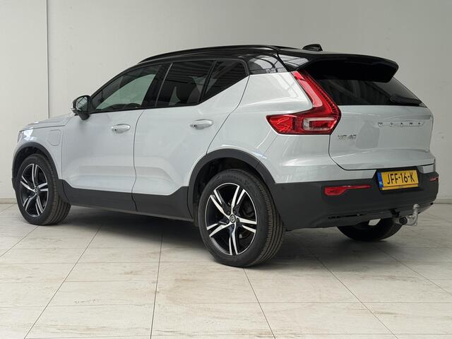 Volvo XC40 1.5 T5 Recharge Inscription | Navigatie | Adaptieve cruise control | Panoramadak | Camera | Trekhaak wegklapbaar |