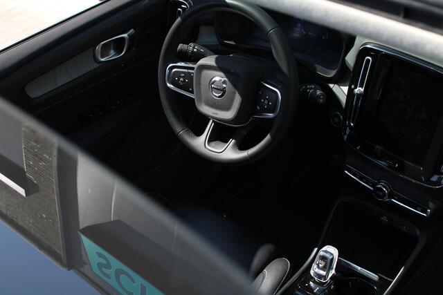 Volvo XC40 1.5 T5 Recharge Inscription - Camera - H&K - Memory - Pano - Trekhaak - Leder - Stoel/Stuurverwarming - Rijklaar