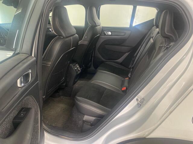 Volvo XC40 Recharge P8 AWD R-Design | Harman/Kardon | Memory | Camera | Warmte Pomp | Stoel + Stuur verwarming |