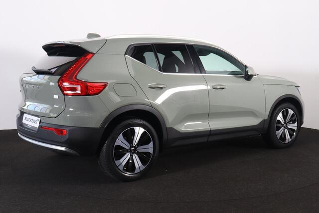 Volvo XC40 T5 Recharge Ultimate Bright - Panorama/schuifdak - IntelliSafe Assist & Surround - 360º Camera - Harman/Kardon audio - Verwarmde voorstoelen & stuur - Parkeersensoren voor & achter - Elektr. bedienb. voorstoelen met geheugen links - Draadloze tel. lader -