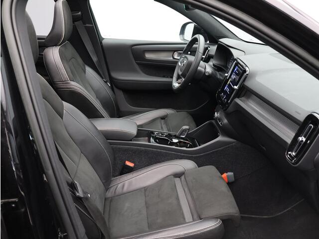 Volvo XC40 T5 Recharge R-Design / Trekhaak / Pan. dak / Stoel+stuurwielverwarming / CarPlay / Privacy glass