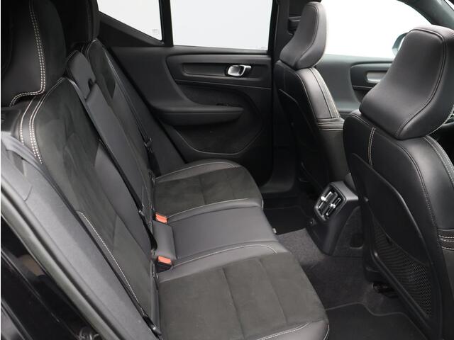 Volvo XC40 T5 Recharge R-Design / Trekhaak / Pan. dak / Stoel+stuurwielverwarming / CarPlay / Privacy glass