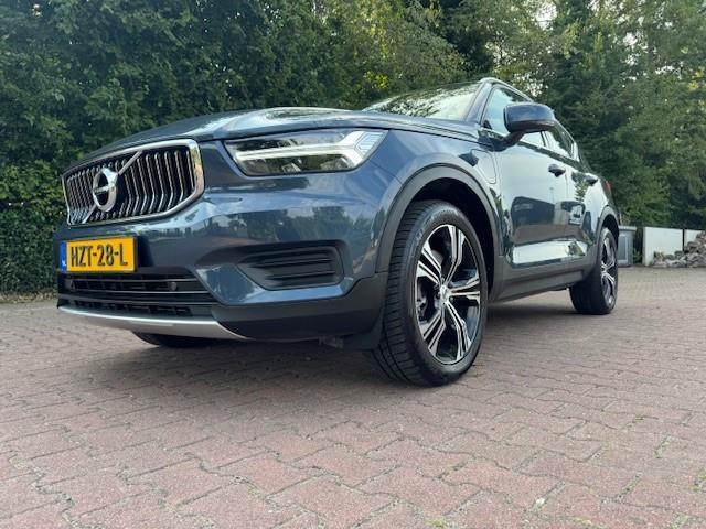 Volvo XC40 1.5 T5 RECHARGE INSCRIPTION/LEER/PANO/CAM