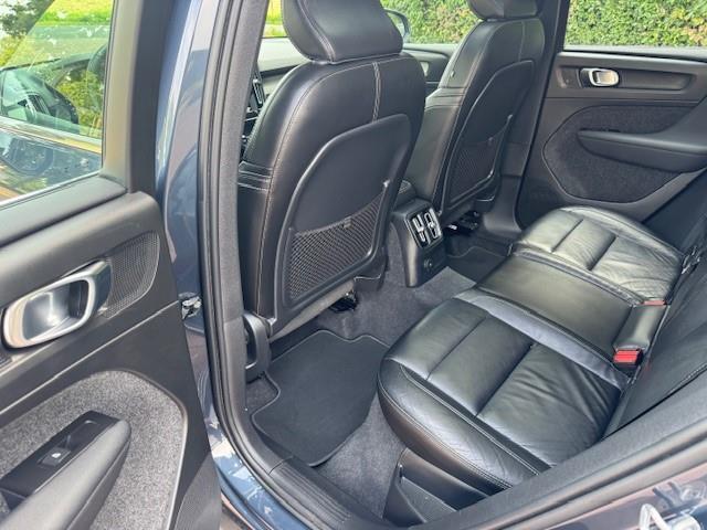 Volvo XC40 1.5 T5 RECHARGE INSCRIPTION/LEER/PANO/CAM