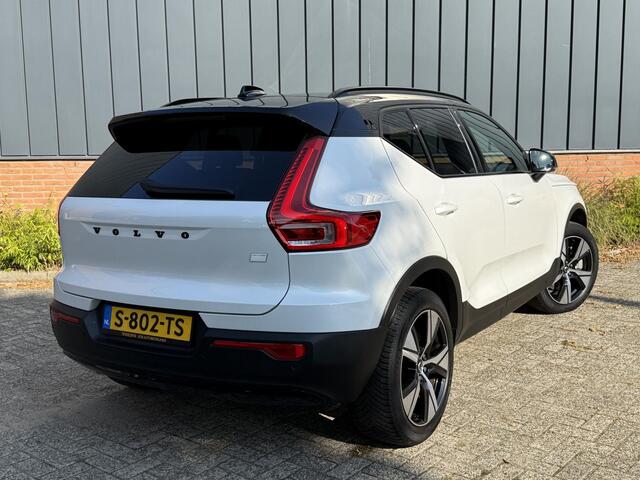 Volvo XC40 Recharge Plus 70 kWh | Warmtepomp | Trekhaak