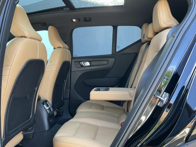 Volvo XC40 1.5 T5 262pk Recharge Inscription Carplay 360° Pano.dak Trekhaak