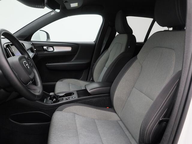 Volvo XC40 1.5 T4 Recharge Inscription Expression | CAMERA | KEYLESS