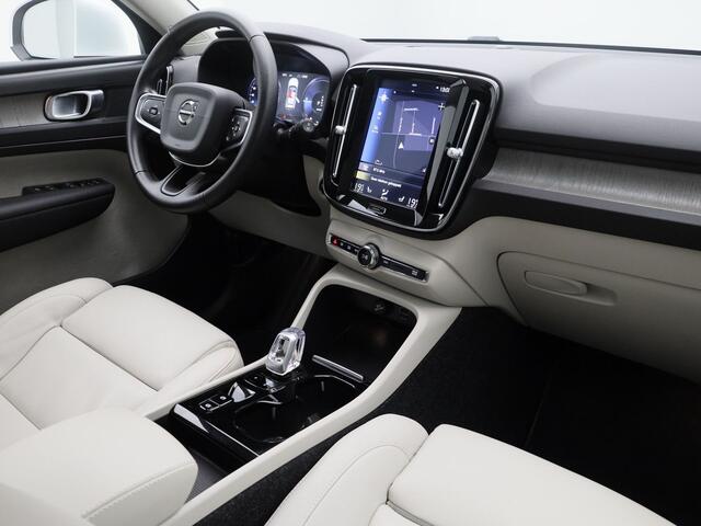 Volvo XC40 1.5 T5 Recharge Inscription | PANO | CAMERA | KEYLESS | STOELVERW.