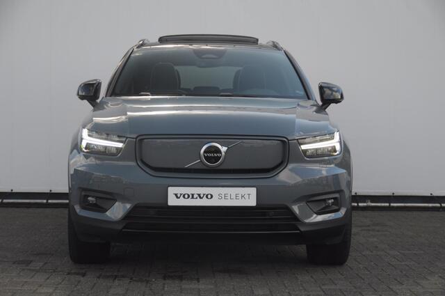 Volvo XC40 232PK Automaat Recharge Pro / Adaptieve cruise control/ Panoramadak/ Elektrische stoelen met geheugen/ BLIS/ Elektrische achterklep/ Parkeersensoren met 360 Camera/ Stoel en stuurwielverwarming/ Mistlampen/ Luxe bekleding/ 20" Velgen/ Harman kardon audio/