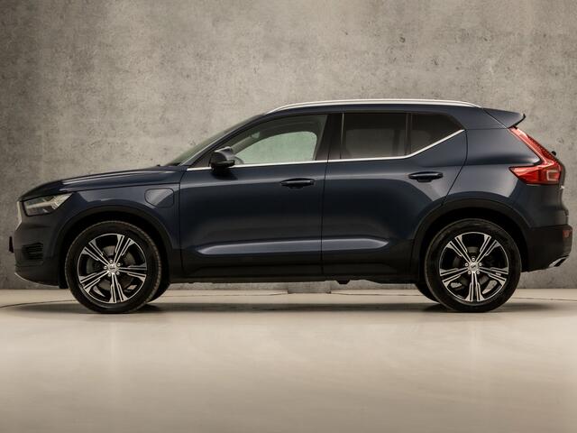 Volvo XC40 1.5 T5 Recharge Sport 263Pk Automaat (APPLE CARPLAY, GROOT NAVI, LEDER, STOELVERWARMING, CAMERA, SPORTSTOELEN, ADAPTIVE CRUISE, ELEK ACHTERKLEP, GETINT GLAS, KEYLESS, NIEUWE APK, NIEUWSTAAT)