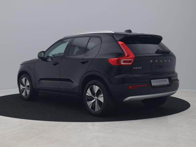 Volvo XC40 1.5 T5 Recharge Business Pro | PANO | CAMERA | LEDER | STOELVERWARMING