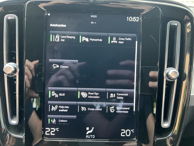 Volvo XC40 1.5 T5 Recharge Business Pro Achteruitrijcamera Blis Carplay
