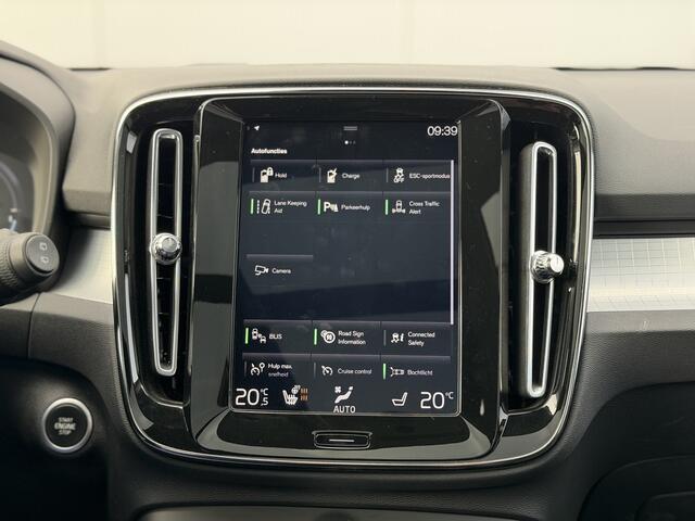 Volvo XC40 1.5 T5 Twin Engine Momentum Pro | Adaptive | Pano | Trekhaak | BLIS
