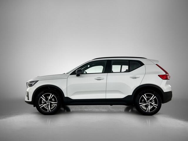 Volvo XC40 2.0 B4 Plus Dark
