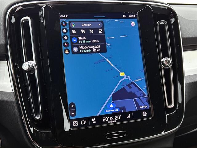 Volvo XC40 2.0 B4 Plus Dark