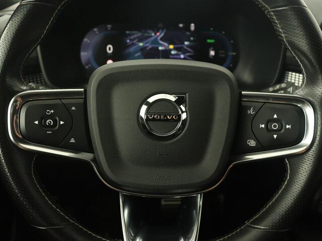 Volvo XC40 Recharge P8 AWD R-Design | Trekhaak | Camera | Carplay | Navigatie | Full LED