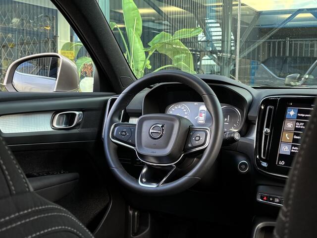 Volvo XC40 1.5 T4 Plug-in hybrid Core Bright Draadloze Telefoonlader | Apple Carplay
