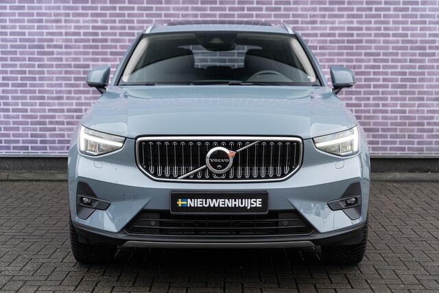Volvo XC40 T5 Plug-in hybrid Ultimate Bright | Elektr. Panoramadak | 360º Camera | Extra getint glas | Geheugen best. stoel | Harman Kardon | Keyless entry