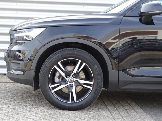 Volvo XC40 2.0 T4 Inscription | 190PK | ACC | Panoramadak | HarmanKardon | Camera