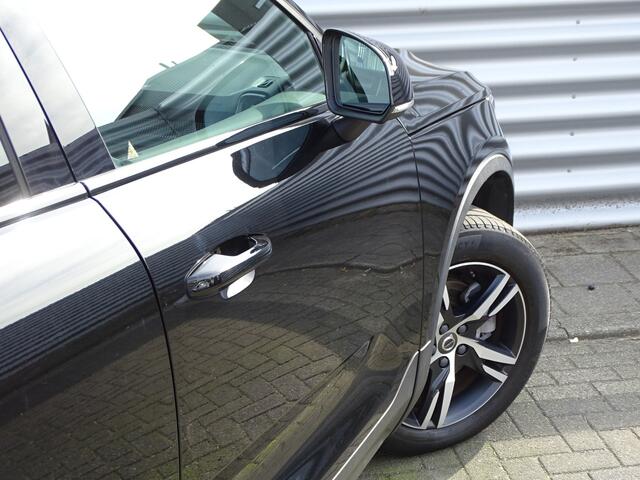 Volvo XC40 2.0 T4 Inscription | 190PK | ACC | Panoramadak | HarmanKardon | Camera