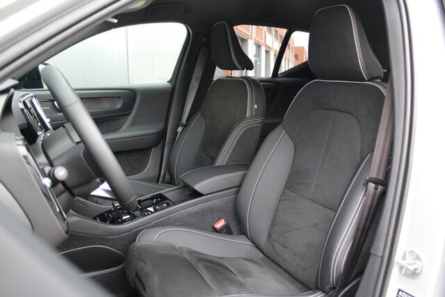 Volvo XC40 1.5 T5 Recharge Plus Dark - ACC - Memory - H&K - Navi - Keyless - Camera - Stoel/Stuurverwarming - BLIS - Rijklaar
