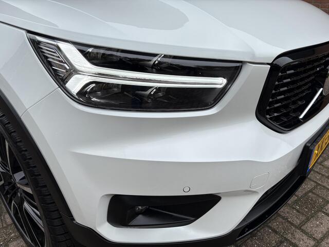 Volvo XC40 2.0 T4 R-Design "Leder / Pano / 20" "