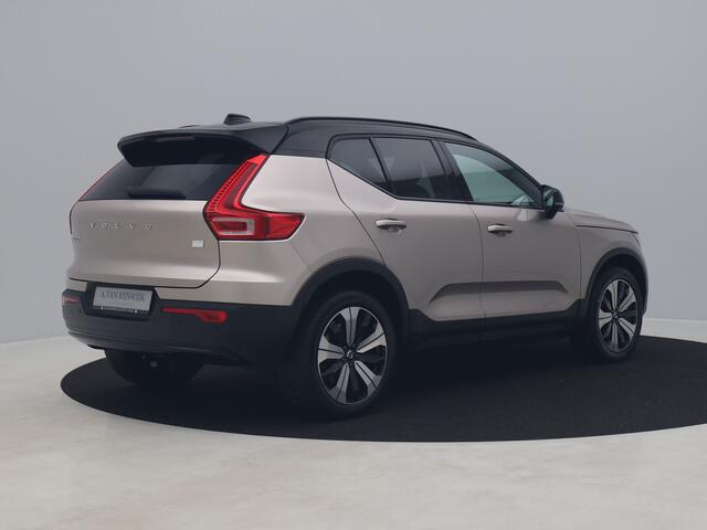 Volvo XC40 Recharge Core 70 kWh | CAMERA