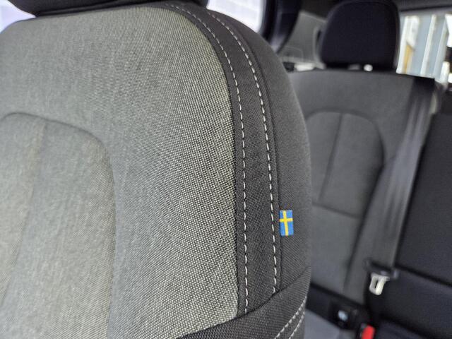 Volvo XC40 B4 Plus Dark | Trekhaak | BLIS | All-seasonbanden | 19" wielen |