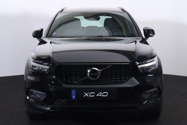 Volvo XC40 T4 Recharge R-Design Expression - Intellisafe Assist/Surround - Sensus navigatie - LED-koplampen - Parkeersensoren v/a - Parkeercamera - Getint glas - 19' LMV