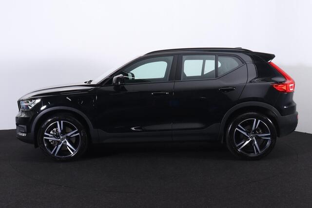 Volvo XC40 T4 Recharge R-Design Expression - Intellisafe Assist/Surround - Sensus navigatie - LED-koplampen - Parkeersensoren v/a - Parkeercamera - Getint glas - 19' LMV