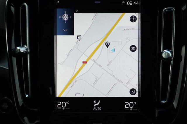 Volvo XC40 T4 Recharge R-Design Expression - Intellisafe Assist/Surround - Sensus navigatie - LED-koplampen - Parkeersensoren v/a - Parkeercamera - Getint glas - 19' LMV