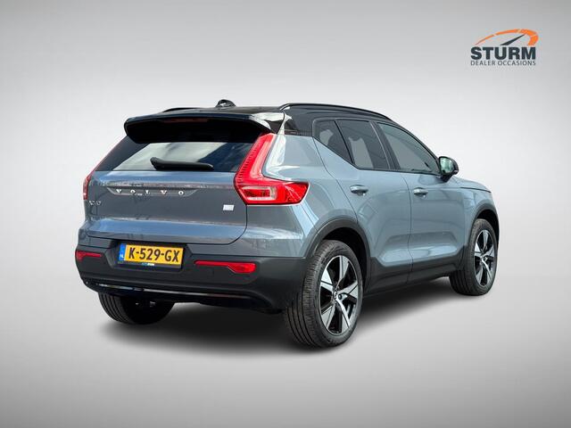 Volvo XC40 Recharge P8 AWD R-Design SoH 94% | Trekhaak Uitklapbaar | Navigatie | Apple Carplay/Android Auto | Stuur- + Stoelverwarming | Adapt. Cruise Control | Rijklaarprijs!