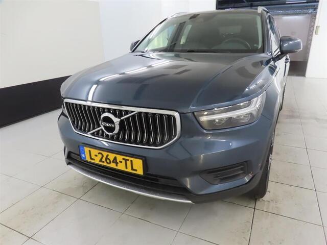 Volvo XC40 1.5 T4 Recharge Inscription | Trekhaak | Leder | Adaptieve Cruise Control | Stoel en Stuurverwarming | Donker Glas | Draadloze Telefoonlader |