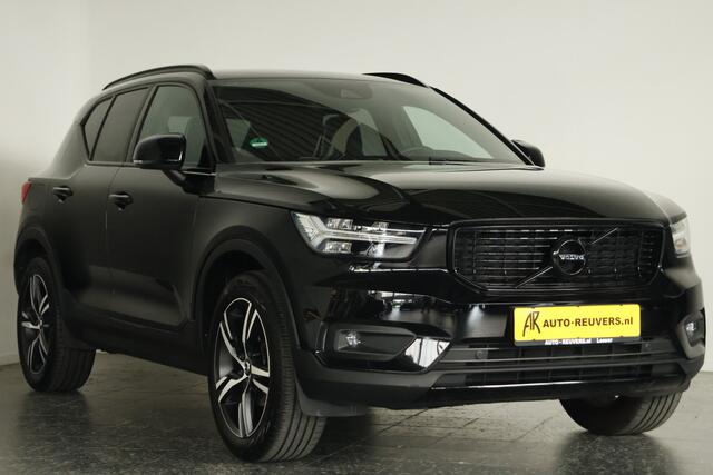 Volvo XC40 1.5 T3 R-Design / LED / Navi / CarPlay / Trekhaak / Camera
