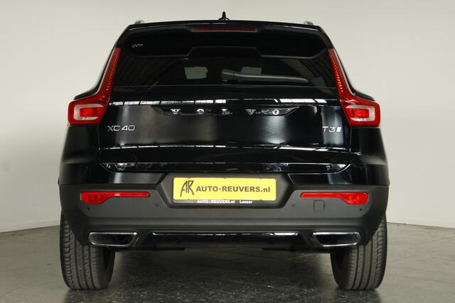 Volvo XC40 1.5 T3 R-Design / LED / Navi / CarPlay / Trekhaak / Camera