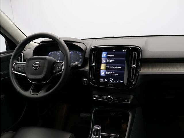 Volvo XC40 T4 Recharge Inscription / Trekhaak / Lederen Bekleding / 19" / Stoel+stuurwielverwarming / Adaptive Cruise / Pilot Assist /