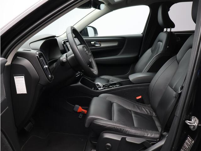 Volvo XC40 T4 Recharge Inscription / Trekhaak / Lederen Bekleding / 19" / Stoel+stuurwielverwarming / Adaptive Cruise / Pilot Assist /