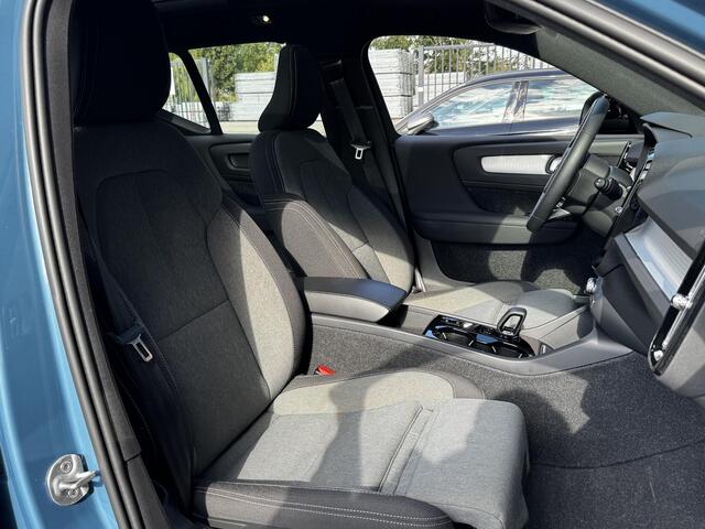 Volvo XC40 1.5 T4 PLUG-IN HYBRID PLUS DARK I TREKHAAK I HARMAN KARDON I SCHUIFDAK I AUTOMAAT I DEALER ONDERHOUDEN