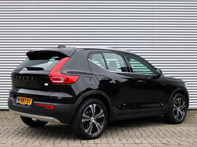 Volvo XC40 1.5 T4 Recharge Inscription Expression Automaat / Trekhaak / Harman Kardon Audio / 19" velgen