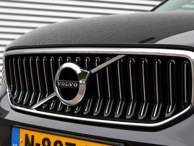 Volvo XC40 1.5 T4 Recharge Inscription Expression Automaat / Trekhaak / Harman Kardon Audio / 19" velgen