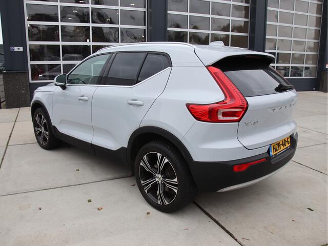 Volvo XC40 1.5 T4 Recharge Inscription Camera/Carplay, Leder, 4x stoel&stuur verwarming Aanbieding!