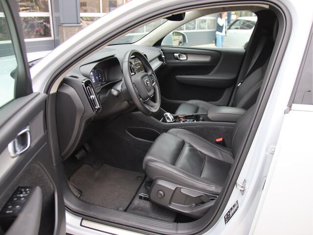 Volvo XC40 1.5 T4 Recharge Inscription Camera/Carplay, Leder, 4x stoel&stuur verwarming Aanbieding!